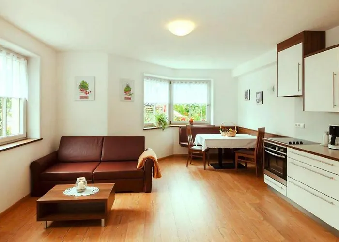 Apartment In Naz-Sciaves With Garden