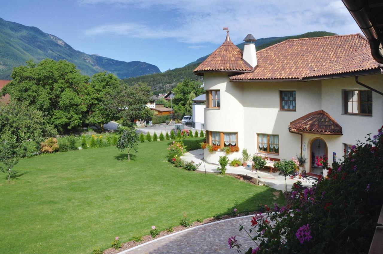 Apartment In Naz-sciaves With Garden Natz-Schabs